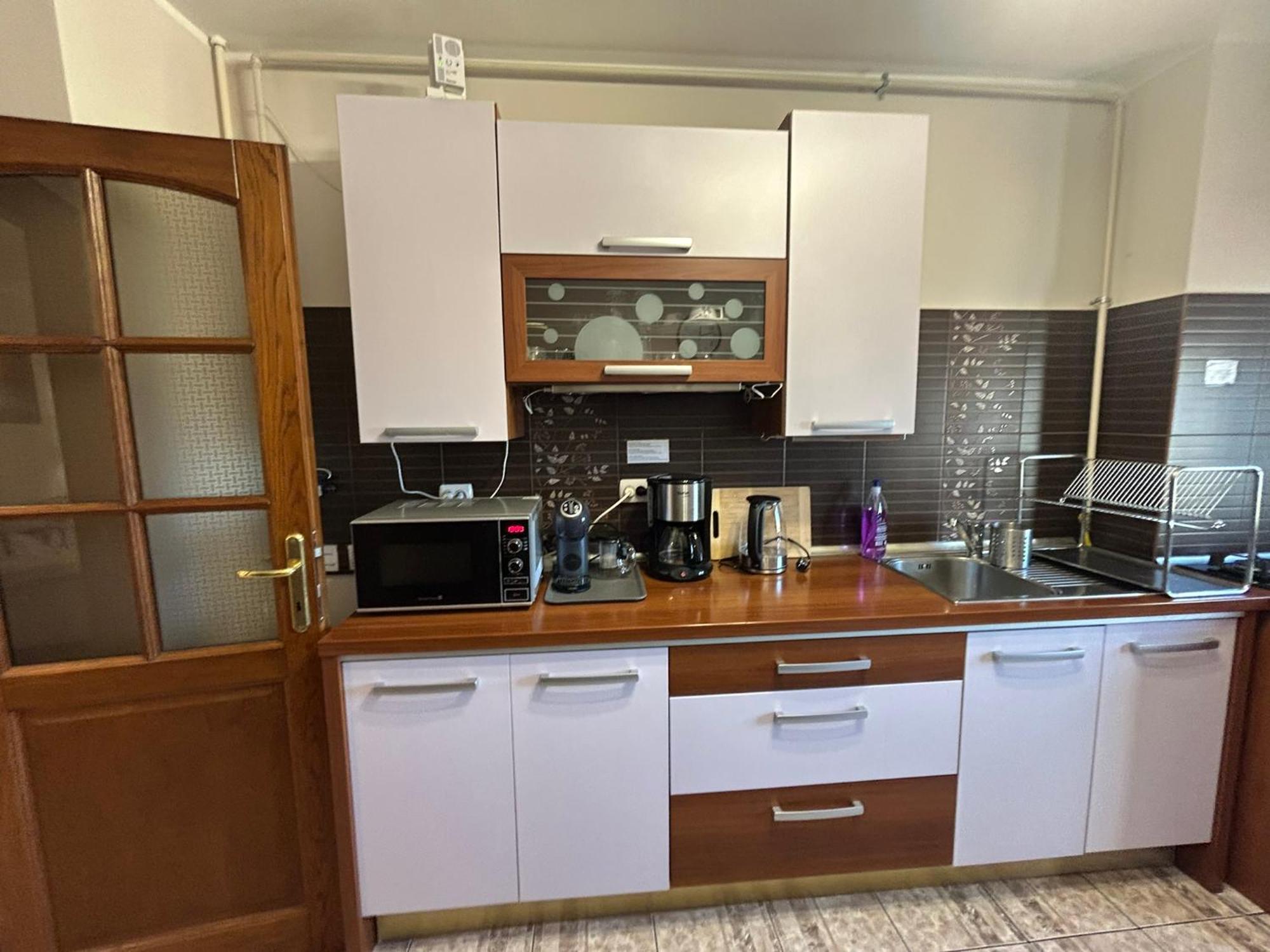 Apart. Premium Ultracentral, 3 Camere Loc Parcare. Ploieşti Esterno foto